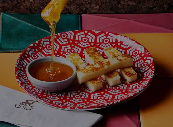 Halloumi Sticks with PERi-Honey